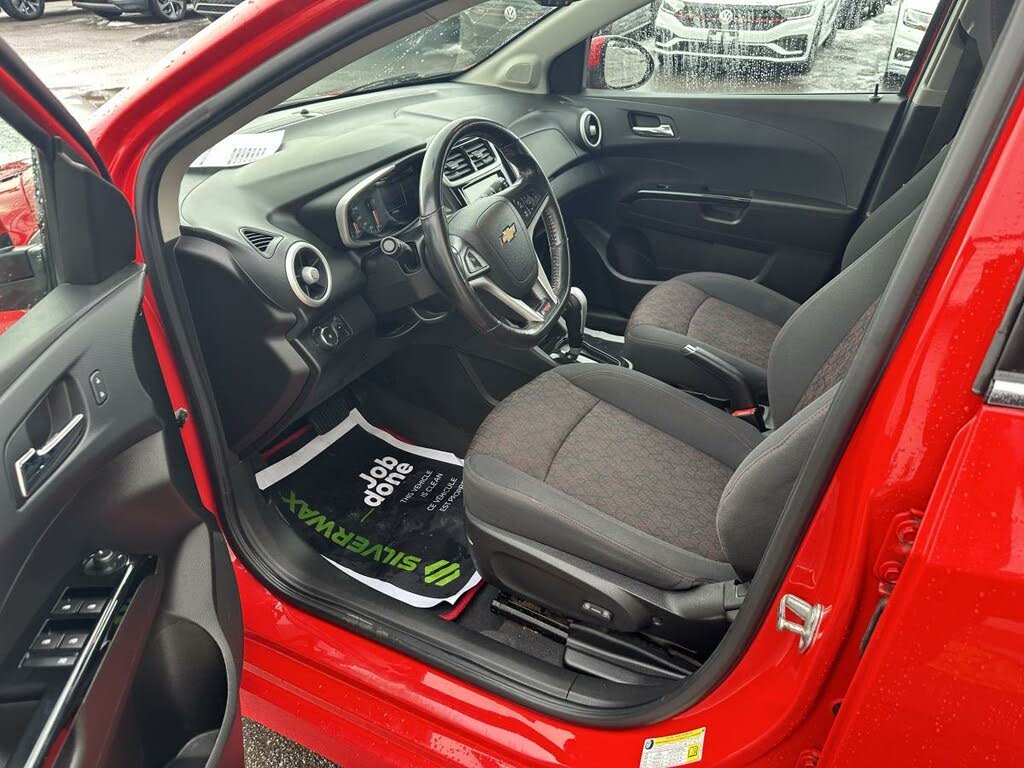 2016 Chevrolet Sonic LT Auto