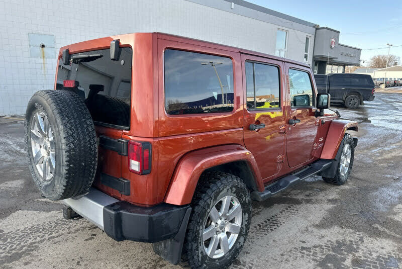 2014 Jeep Wrangler Unlimited Sahara 4WD