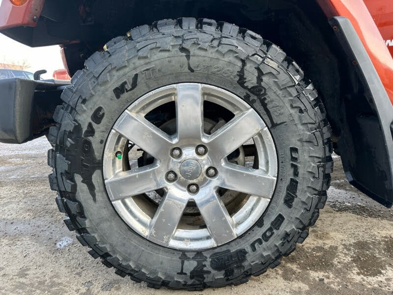 2014 Jeep Wrangler Unlimited Sahara 4WD