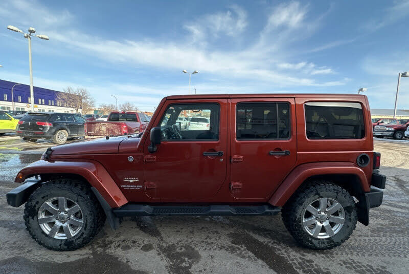 2014 Jeep Wrangler Unlimited Sahara 4WD