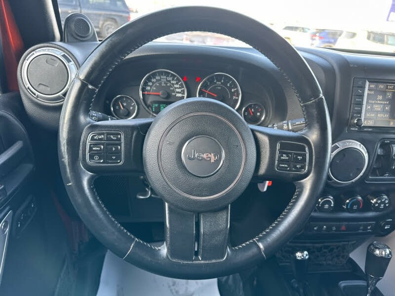 2014 Jeep Wrangler Unlimited Sahara 4WD