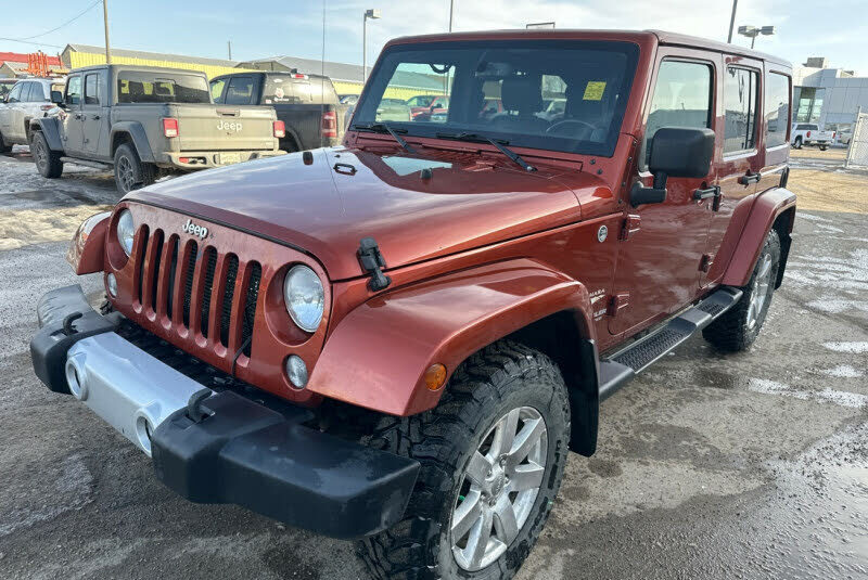 2014 Jeep Wrangler Unlimited Sahara 4WD